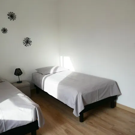 بيت للعطل Les Pivoines Maison Climatisee, Proximite Mer, Plages Et Forets سا يْليرْ دو ري