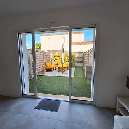 بيت للعطل Les Pivoines Maison Climatisee, Proximite Mer, Plages Et Forets سا يْليرْ دو ري