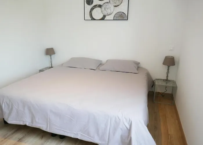 Casa de Férias Les Pivoines Maison Climatisée, Proximité Mer, Plages Et Forêts